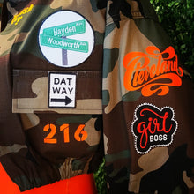 Load image into Gallery viewer, Customize Your Cropped Camo